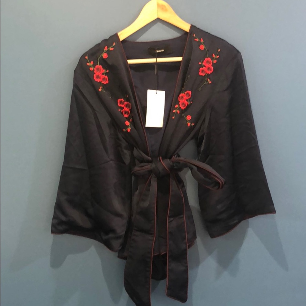 Brand new, silky poncho!
